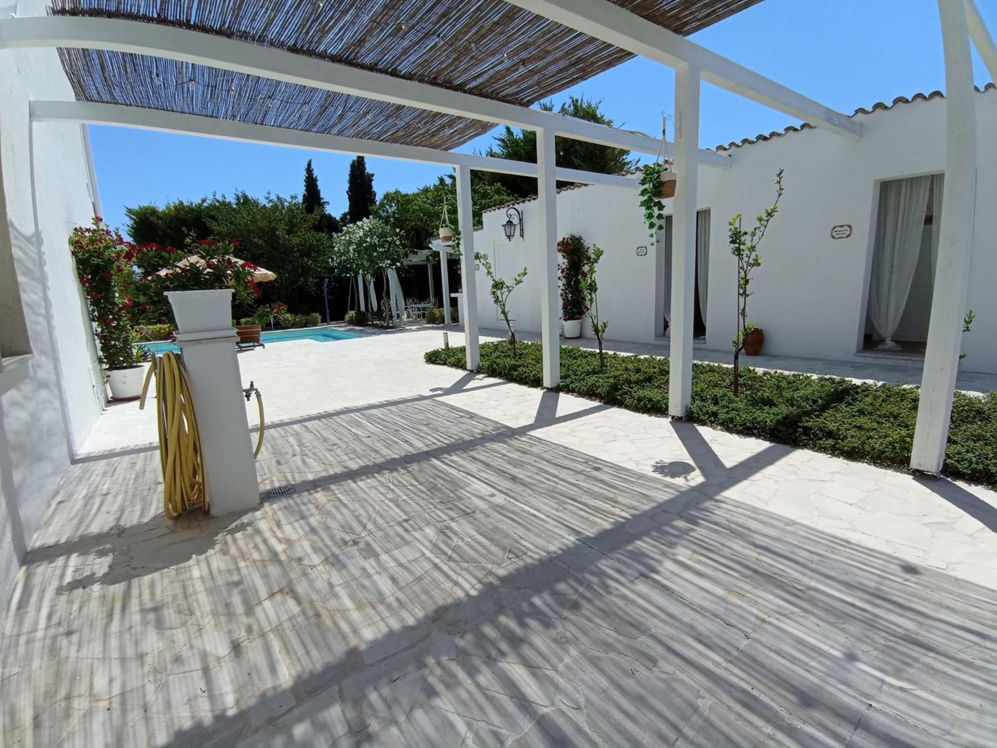 Tenuta Viale Degli Ulivi San Martino in Pensilis Luaran gambar